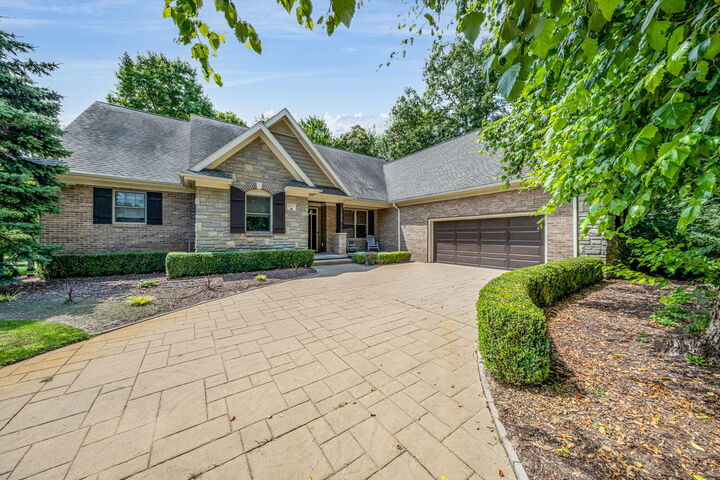 11573 Wellington Court  Stanwood MI 49346 photo
