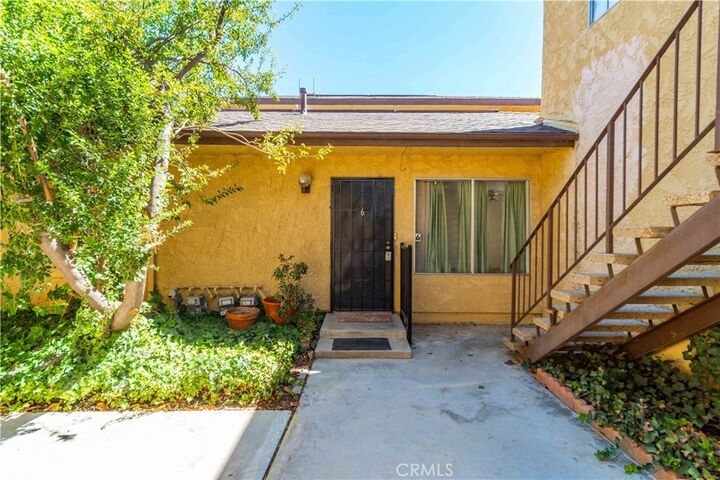 Property Photo: 42925 15th Street W 6 CA 93534