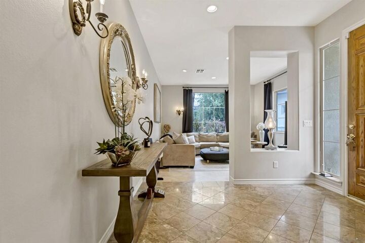 Property Photo:  4229 Via Mira Monte  CA 91301 