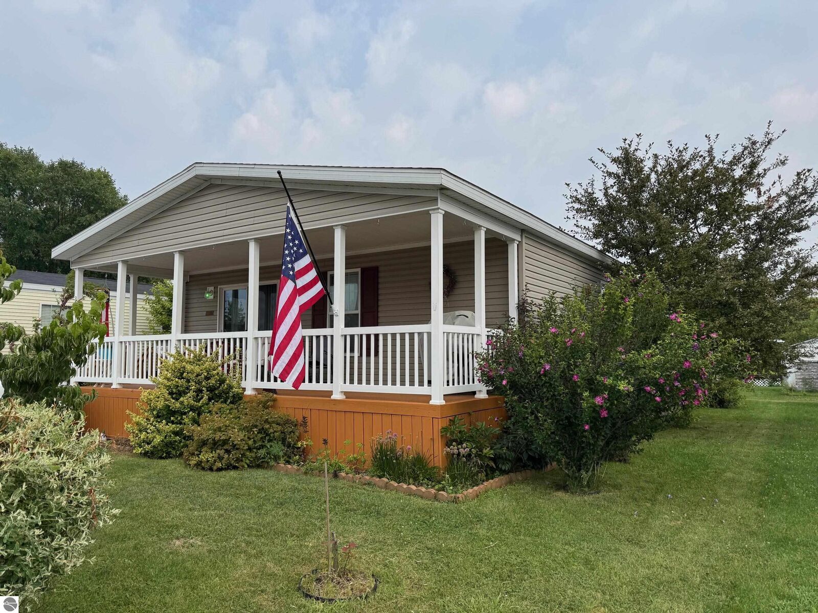 Property Photo:  5232 E Broadway Lot 364  MI 48858 