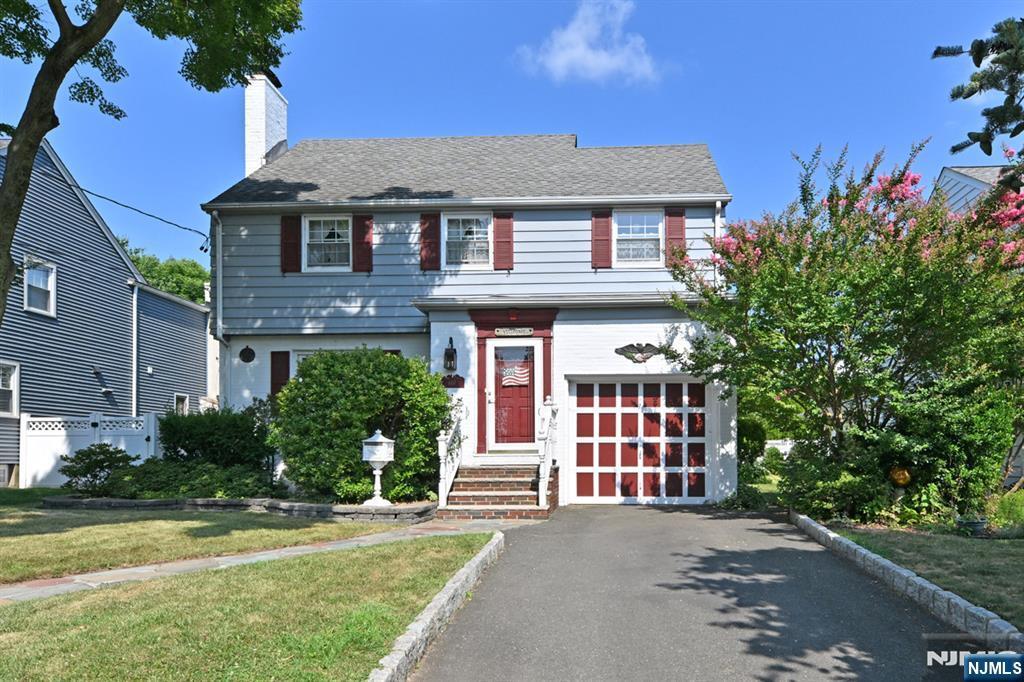407 Golf Avenue  Maywood NJ 07607 photo
