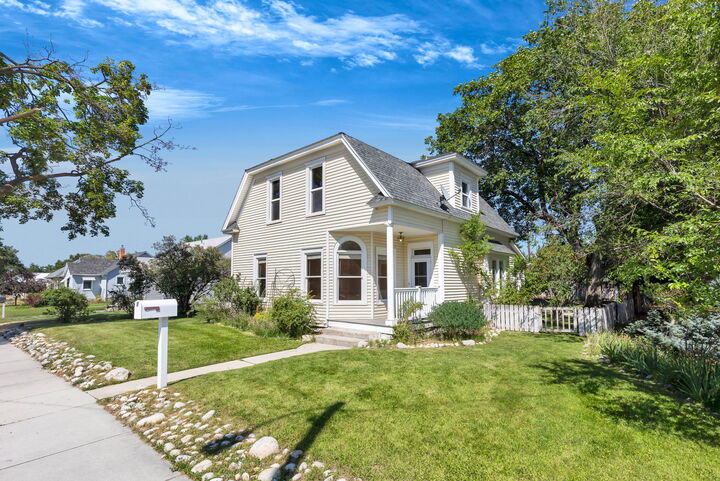 400 N 4th Street  Hamilton MT 59840 photo
