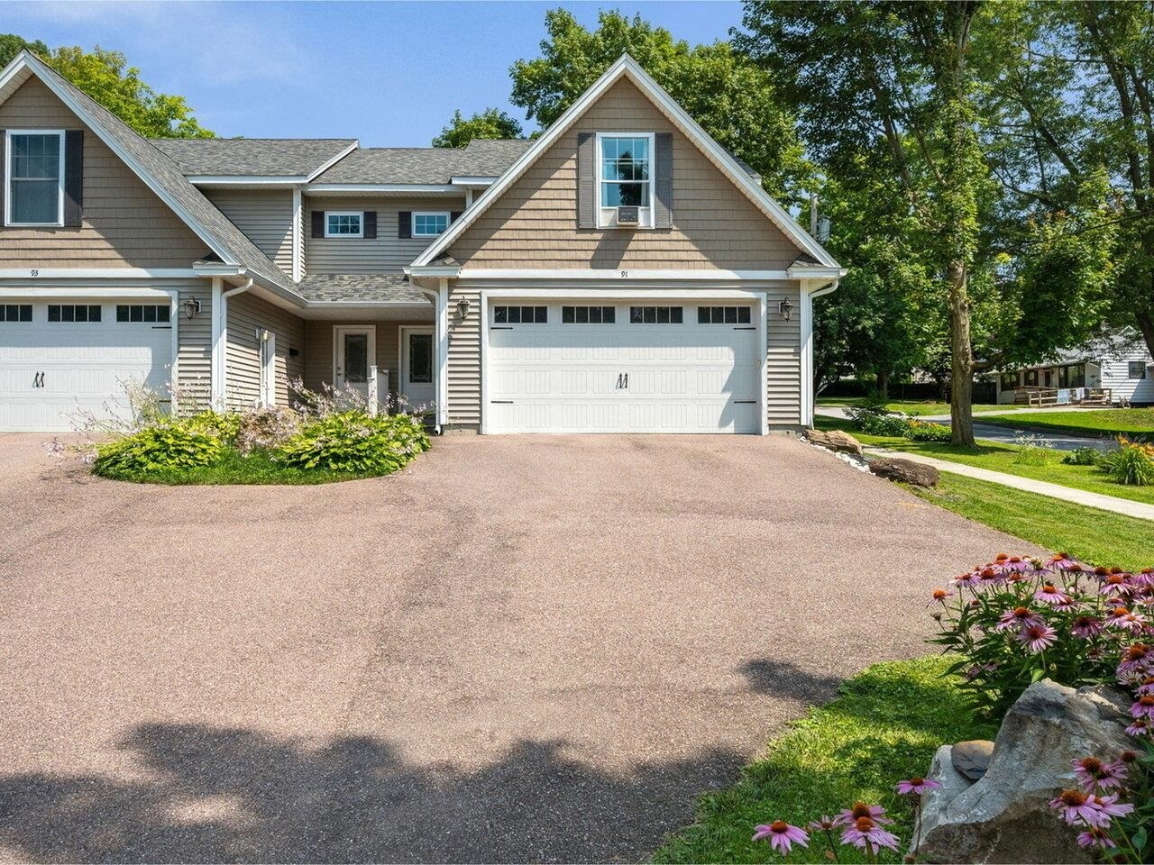 Property Photo: 91 Messenger Street VT 05478
