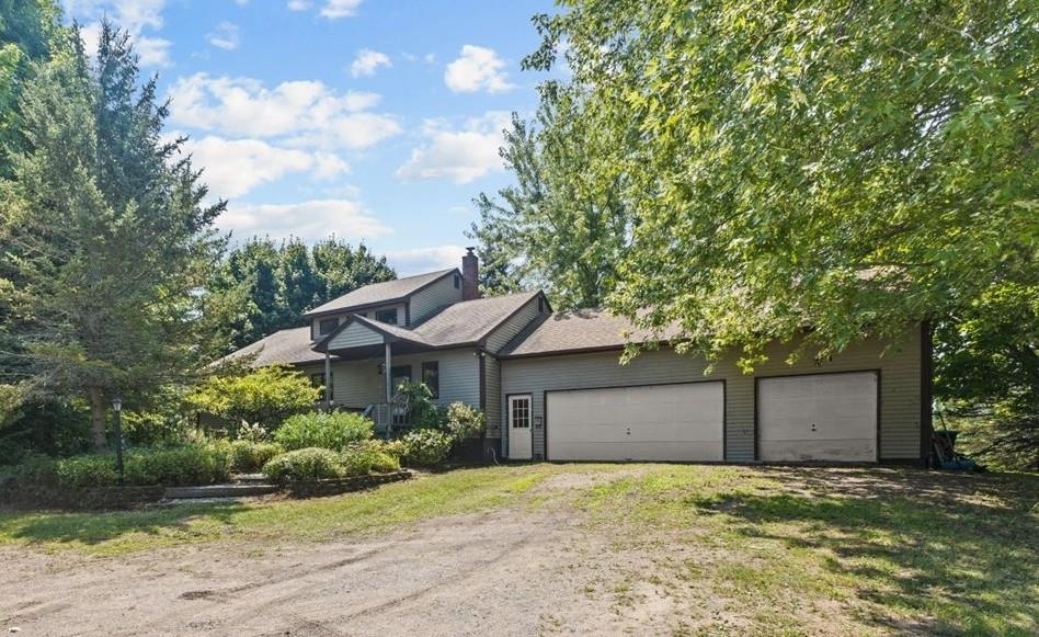 Property Photo: 71 Moccasin Avenue VT 05458
