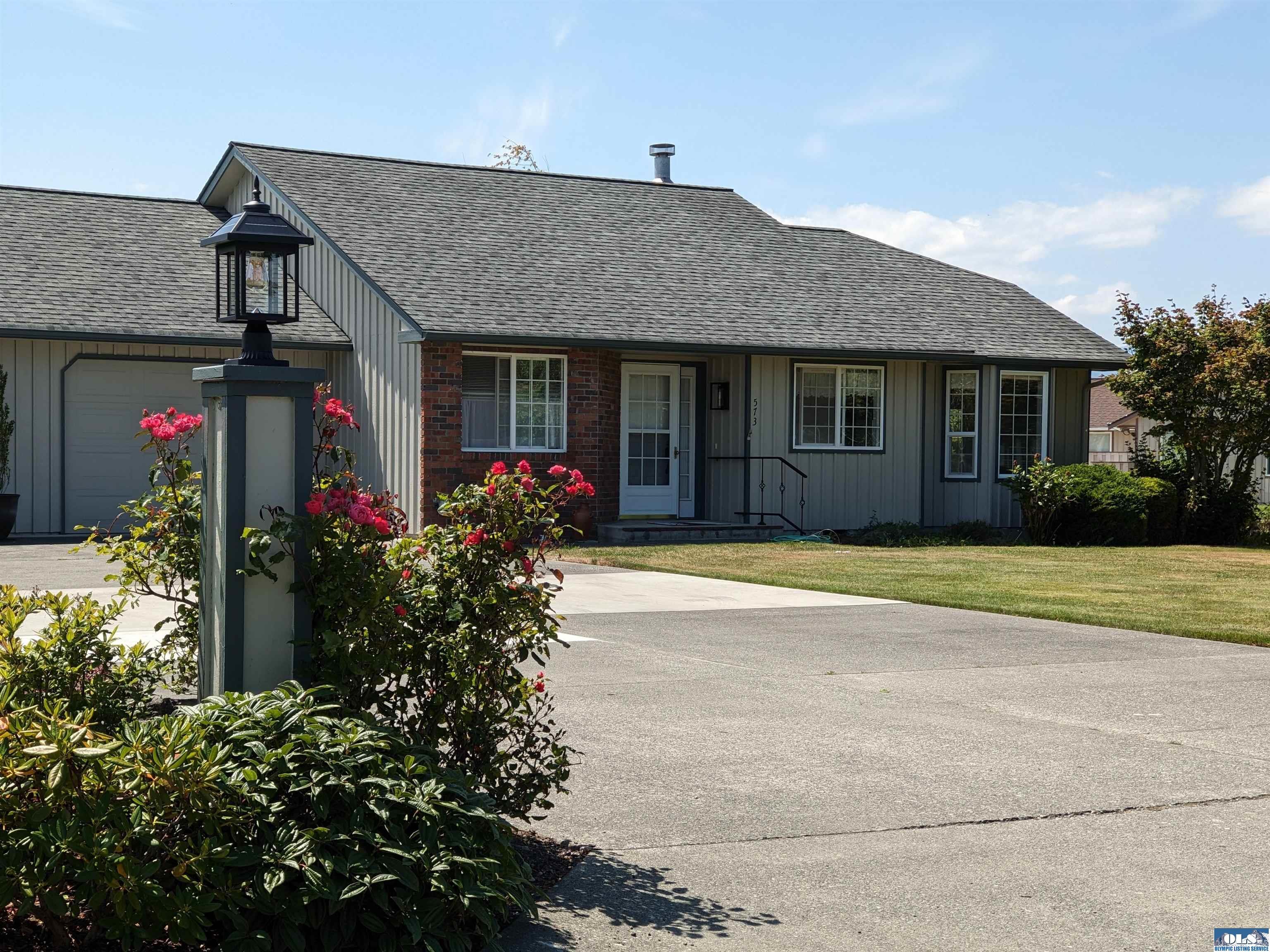 Property Photo: 573 W Minstrel WA 98382