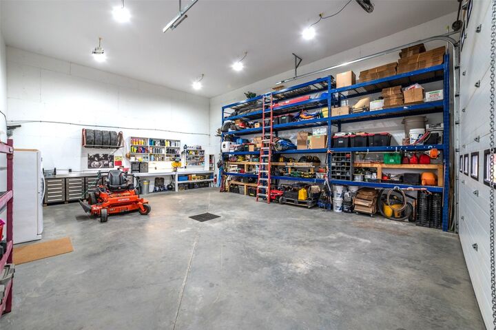 Property Photo: 1969 Osprey Lane BC V0X 1C1