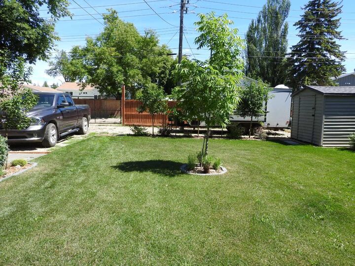 Photo de la propriété: 5919 52 Avenue AB T4N 4K7