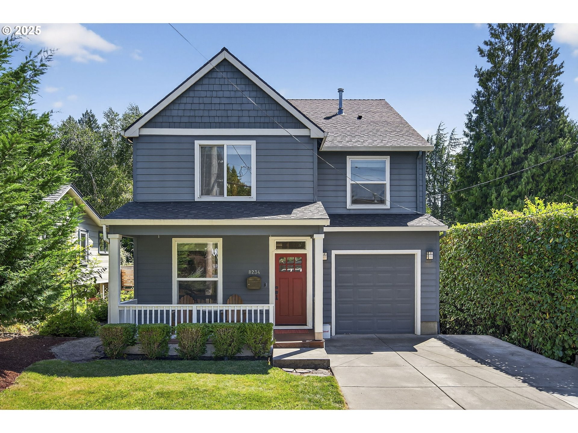 8234 SW 10th Ave  Portland OR 97219 photo