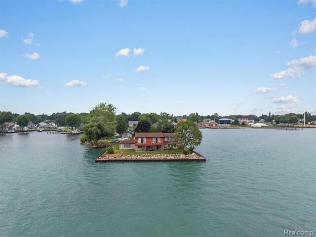Property Photo: 50630 Base Street MI 48047