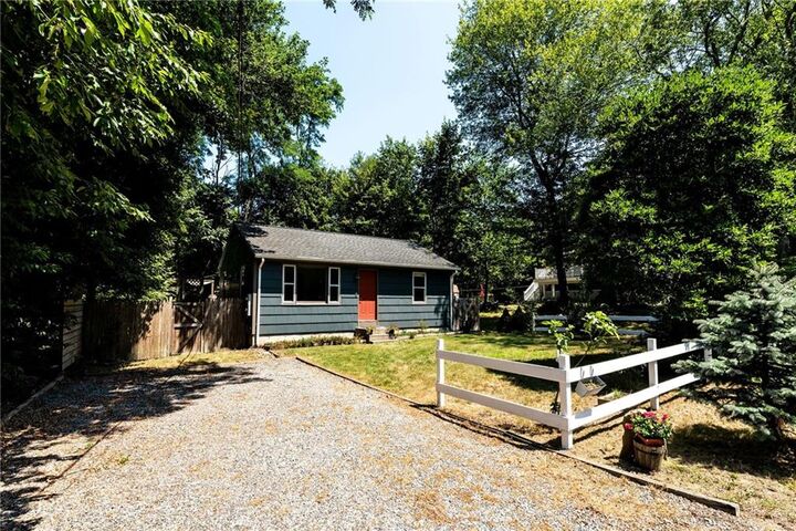 Property Photo: 10 Ship Street RI 02835
