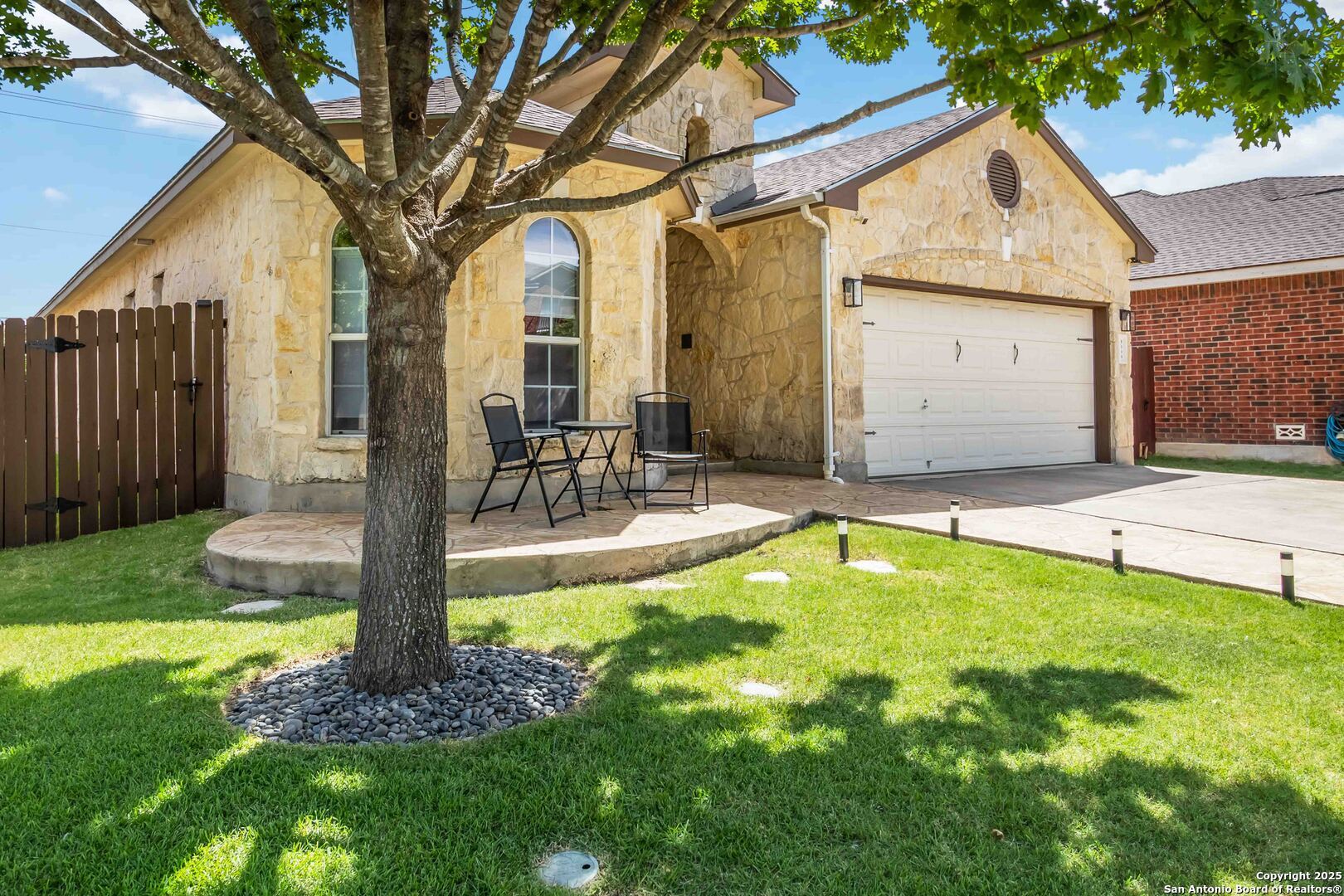 Property Photo: 9806 Cochem Path TX 78023