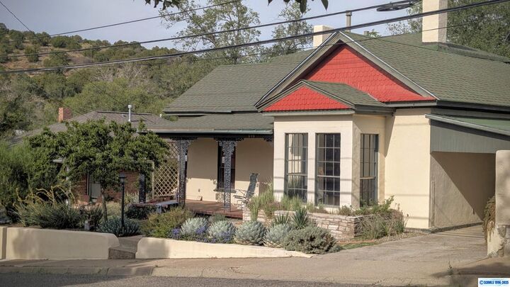Property Photo: 505 N Black Street NM 88061