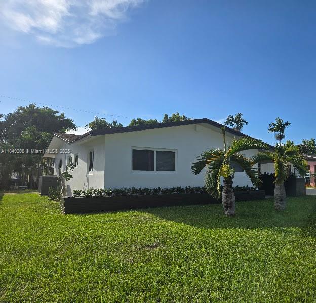 Property Photo: 19000 Sterling Dr FL 33157