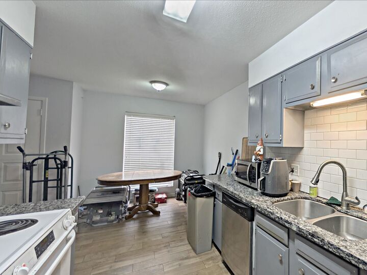 Property Photo:  8570 Glen Meadow  TX 77706 