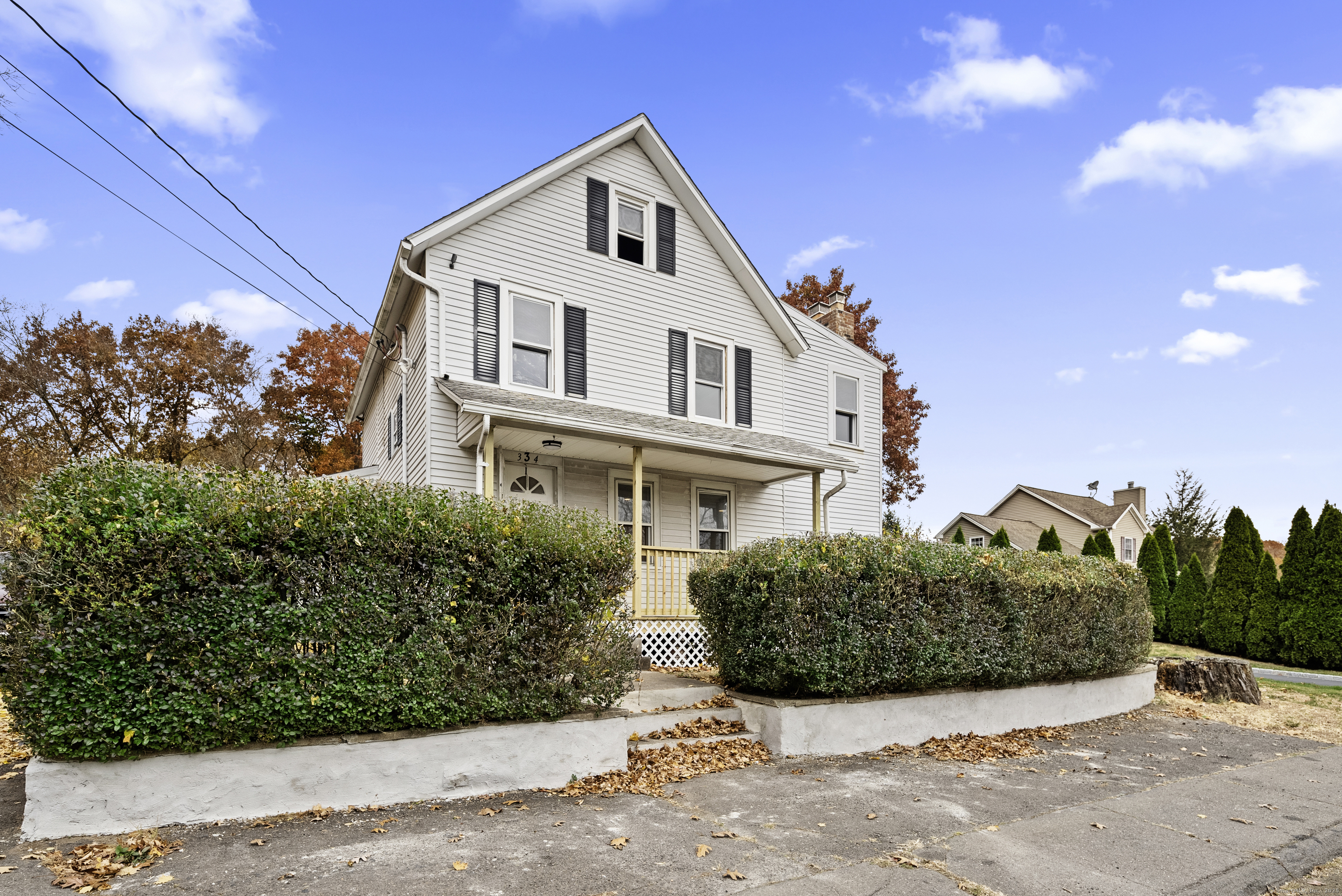 Property Photo: 334 Gracey Avenue CT 06451