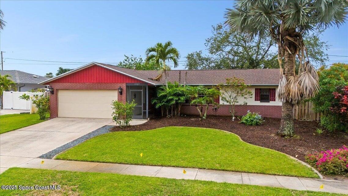 Property Photo:  1527 Spruce Road  FL 32935 