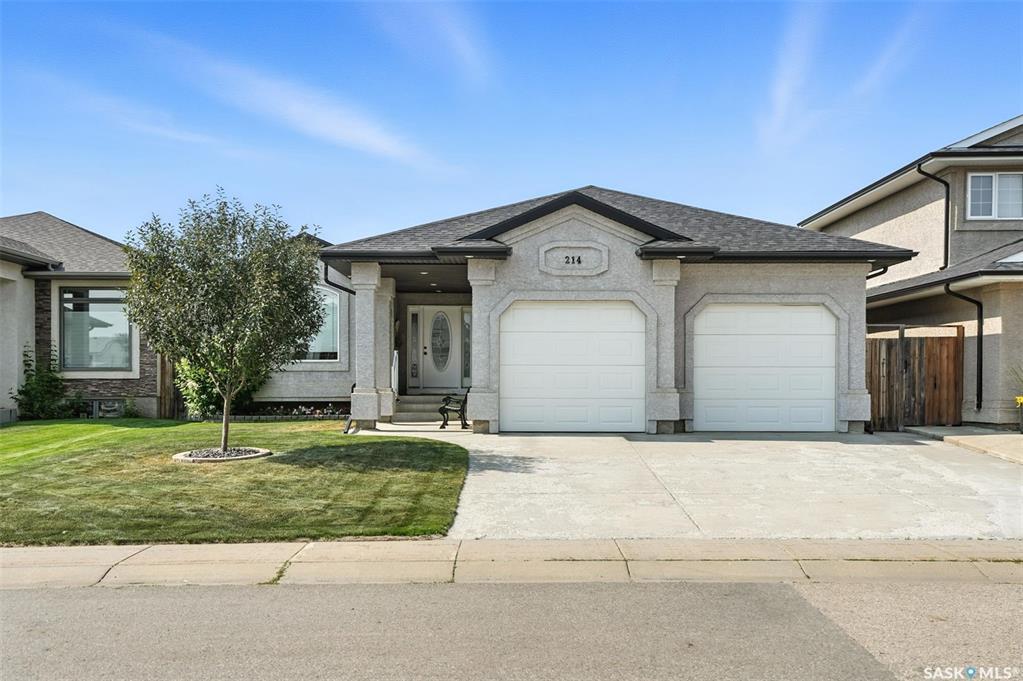 214 Lakeridge Drive  Warman SK S0K 0A1 photo