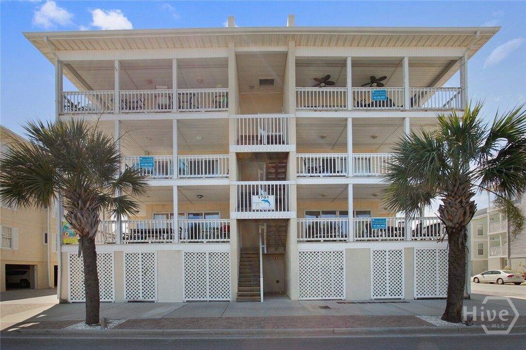 Property Photo:  1701 Strand 8  GA 31328 