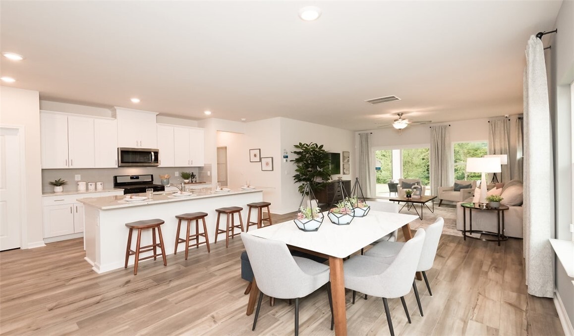 Property Photo: 422 Yellowstone Trail SC 29645