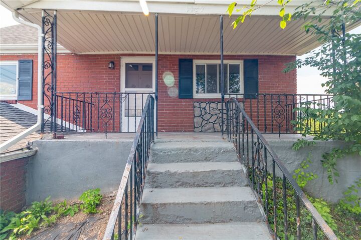 Property Photo:  1137 State Route 885  PA 15025 