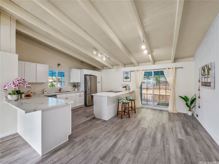 7223 Naohe Street  Honolulu HI 96825 photo