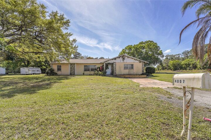 Property Photo: 4007 Avenue M FL 34947
