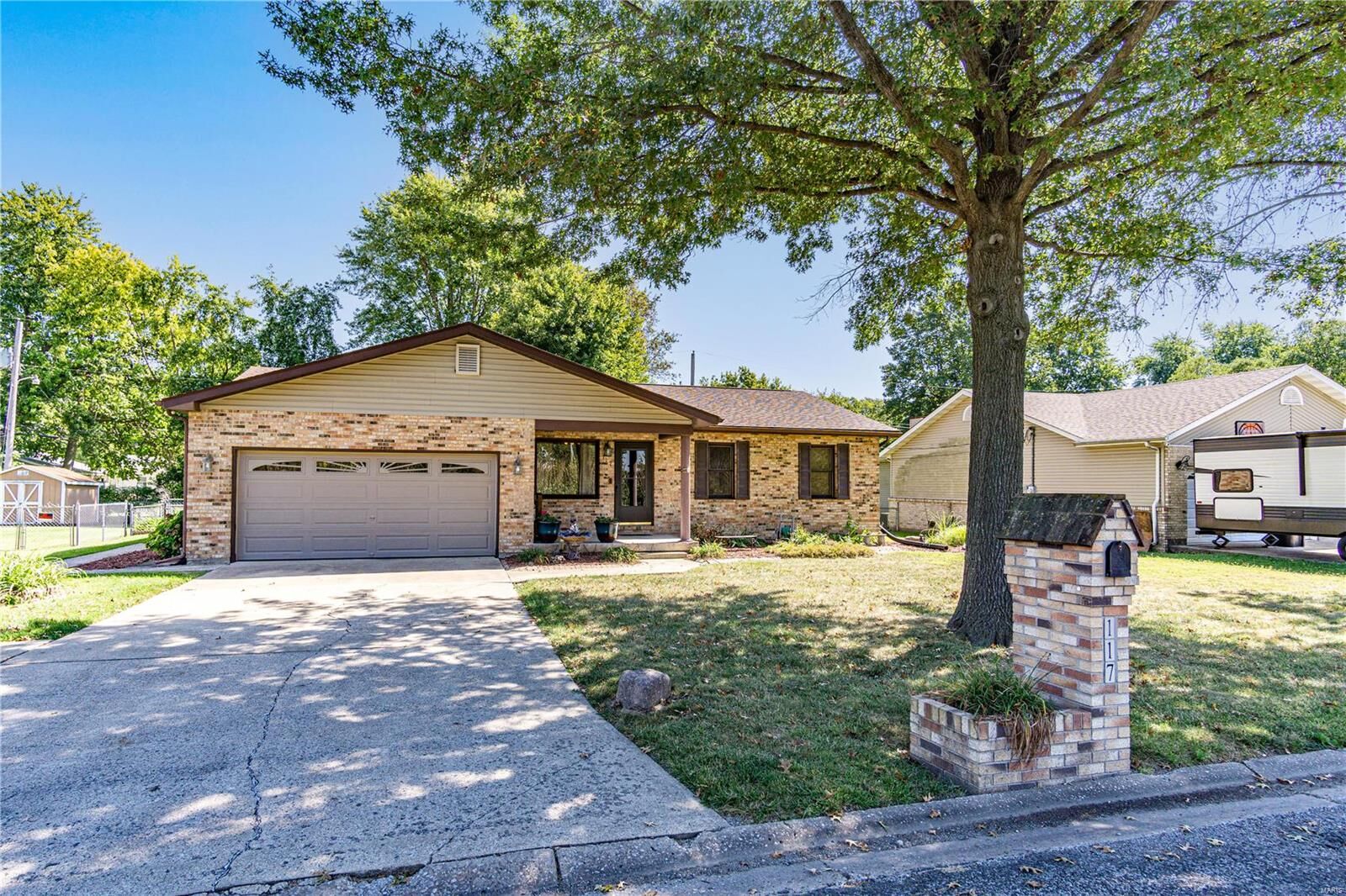 Property Photo: 117 Cynthia Lane IL 62040