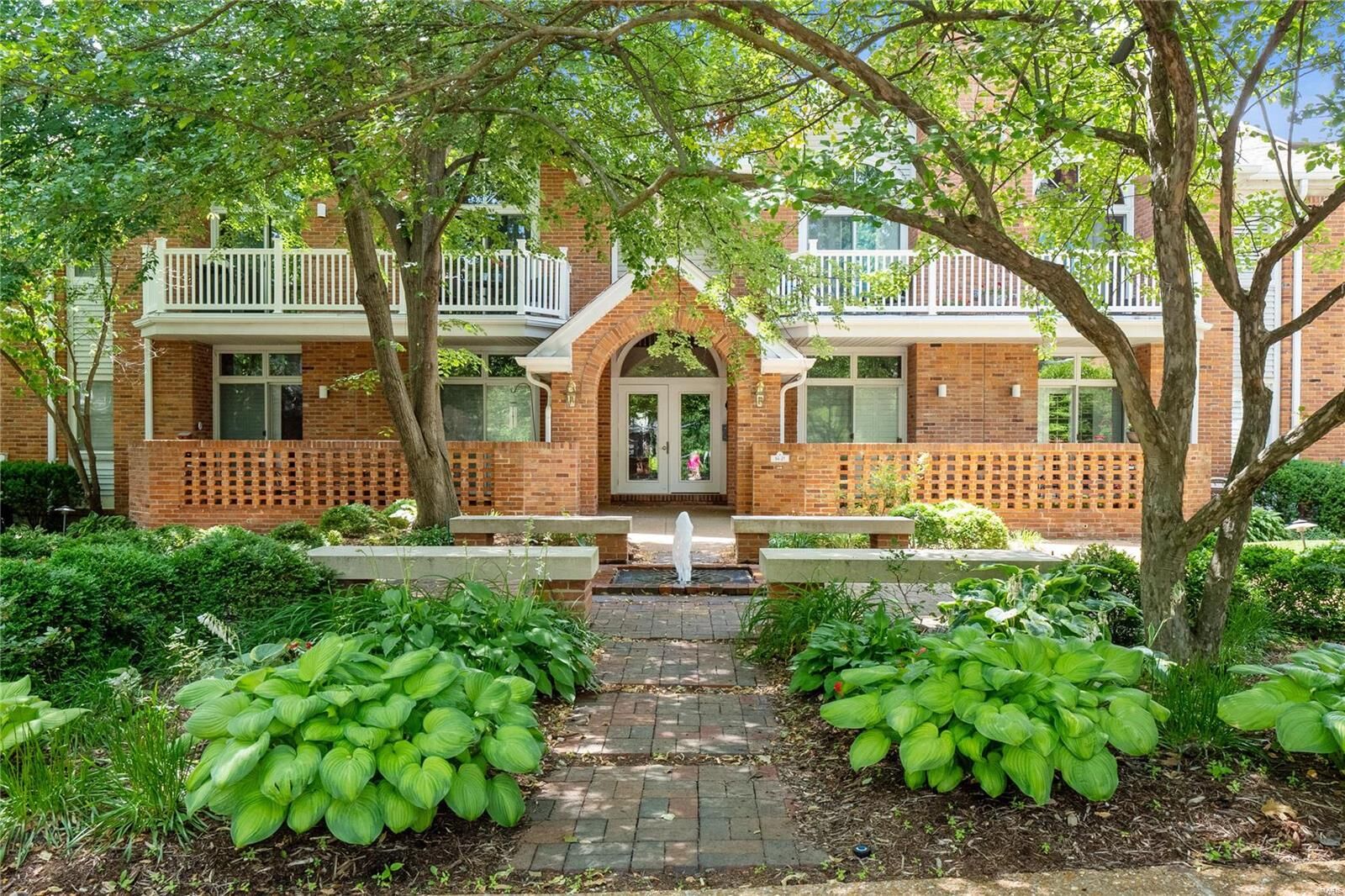 Property Photo:  13 Country Club Terrace  MO 63122 