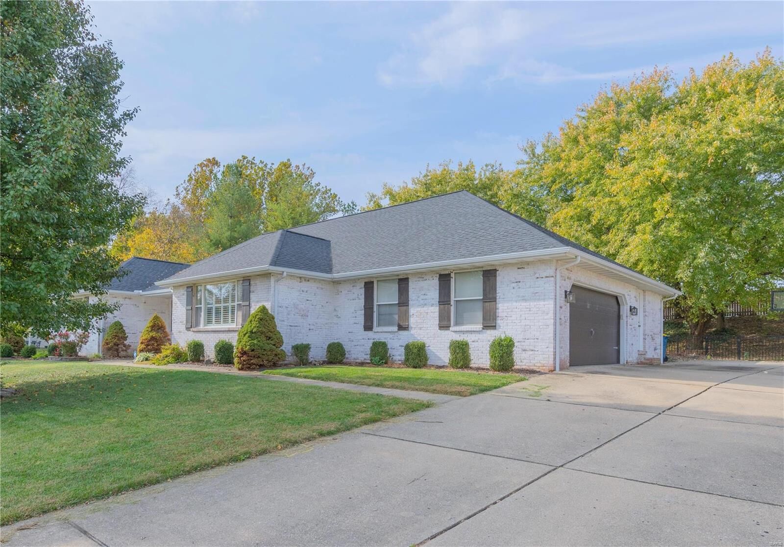 Property Photo: 21 Meadow Rue Drive IL 62025