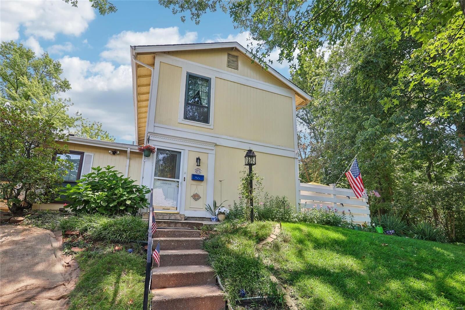 Property Photo: 2412 Forest Shadows Drive MO 63136