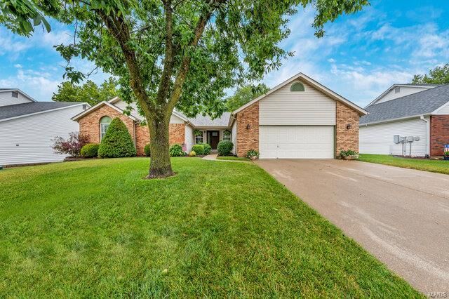 Property Photo: 2720 Kettering Drive MO 63303
