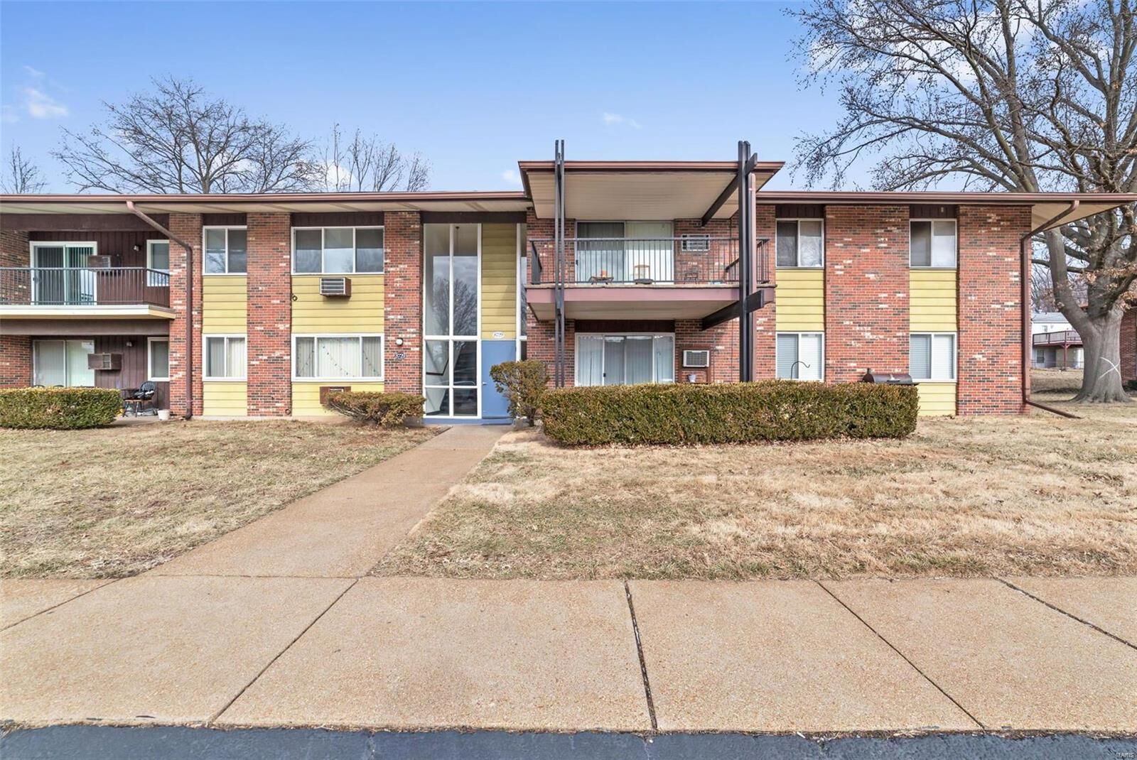 Property Photo: 8729 Sieloff Drive G MO 63024