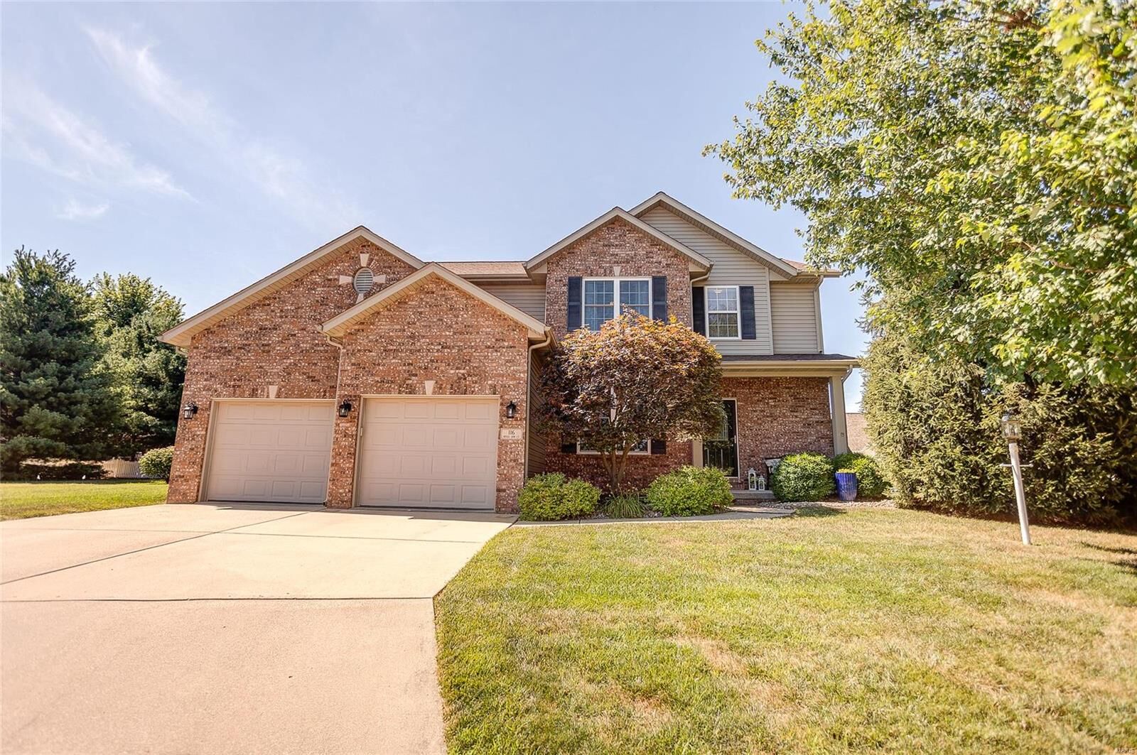 Property Photo: 116 Angel Oak Court IL 62025
