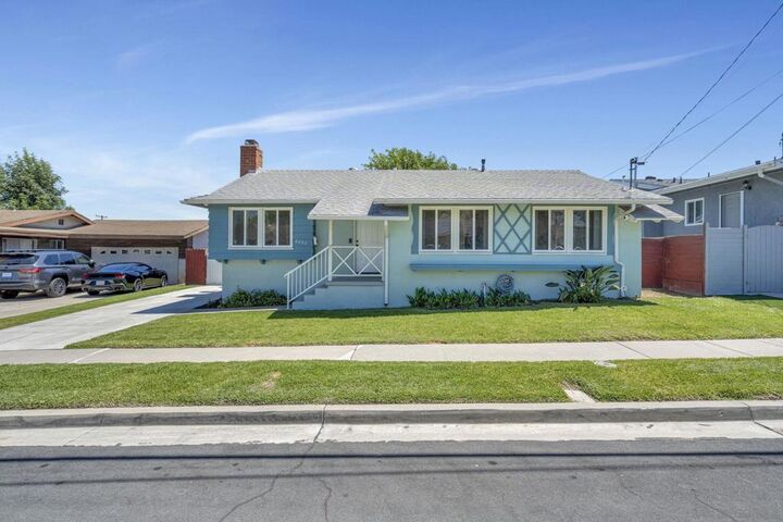 Property Photo:  6253 Rancho Hills Dr  CA 92139 