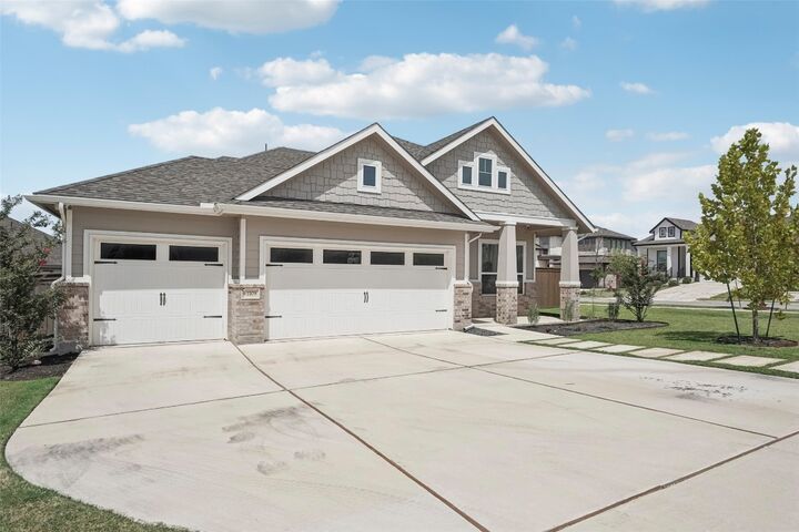 Property Photo:  1108 Sweetspire Street  TX 78641 
