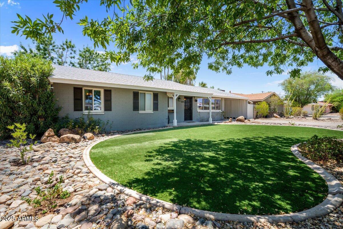 Property Photo:  1325 W Missouri Avenue  AZ 85013 