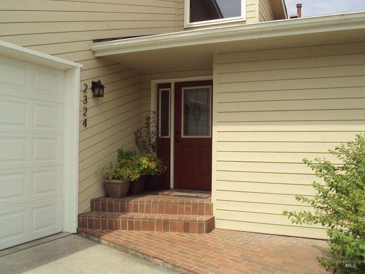 Property Photo:  2324 15th Street  ID 83501 