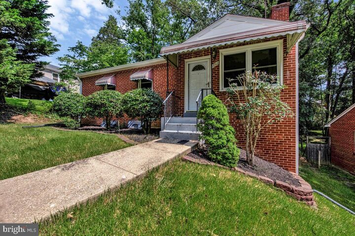 Property Photo: 3802 Crystal Lane MD 20748
