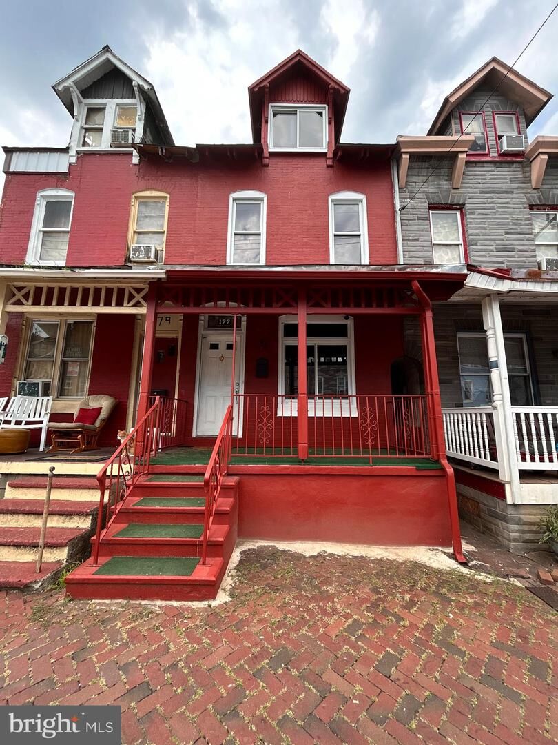 Property Photo: 177 W Green Street PA 19601