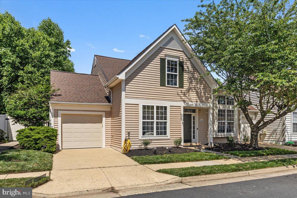 Property Photo: 43290 Rush Terrace VA 20147