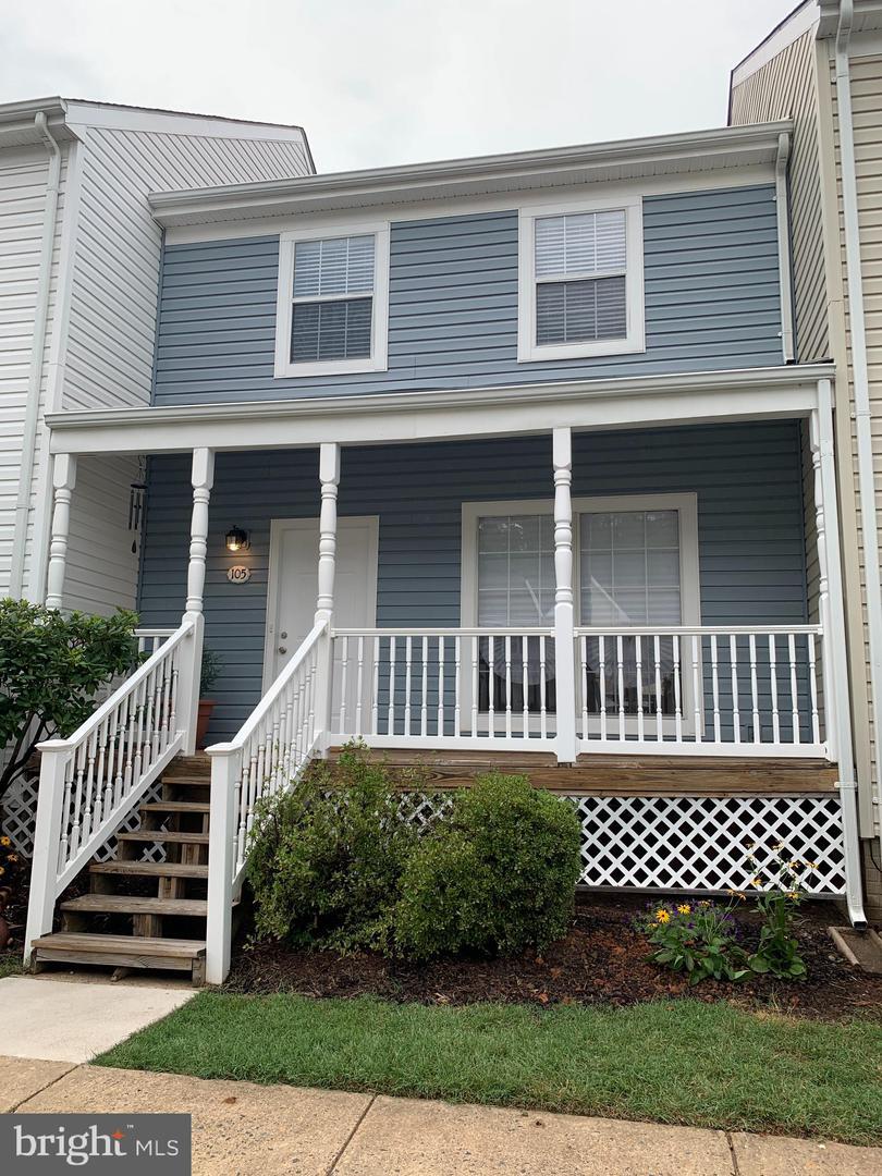 Property Photo:  105 Powhatan Ct Powhatan Court 109  VA 22556 