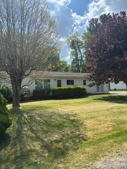 Property Photo:  86 Skyview Drive  NC 28786 