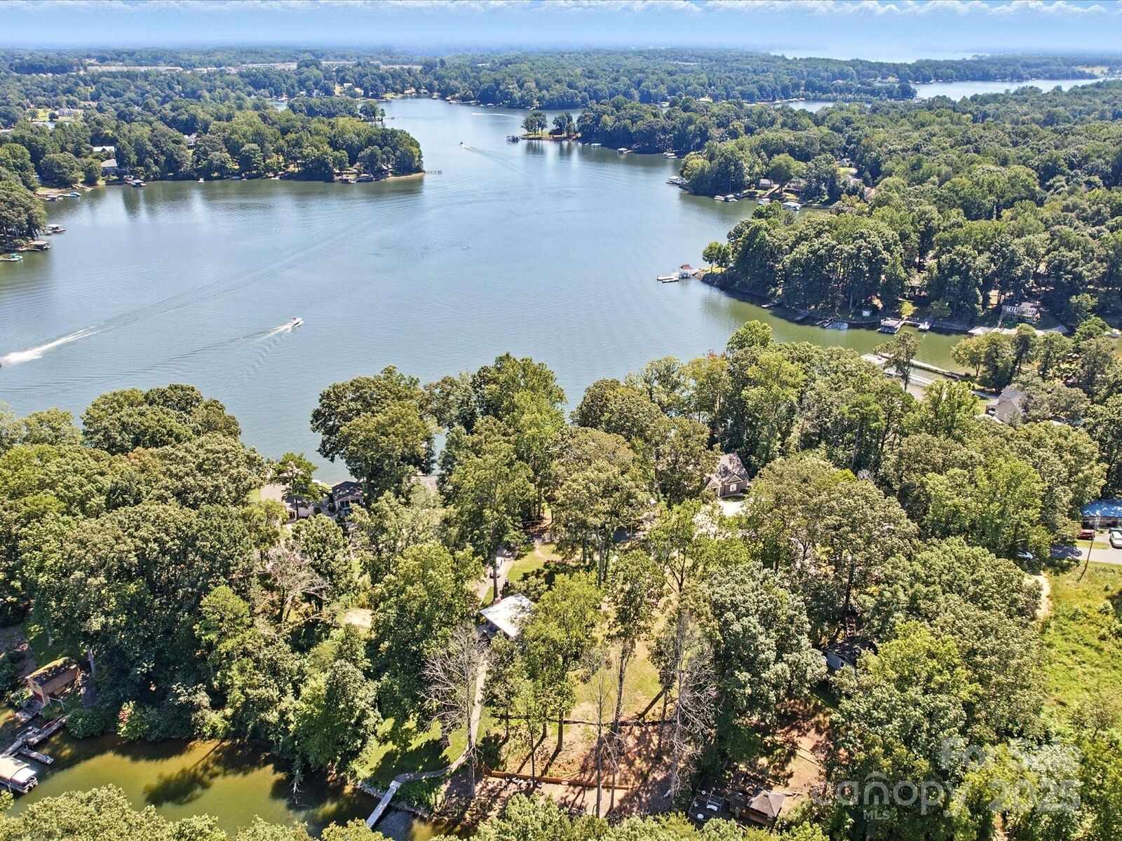 Property Photo: 3748 Landmark Drive NC 28673