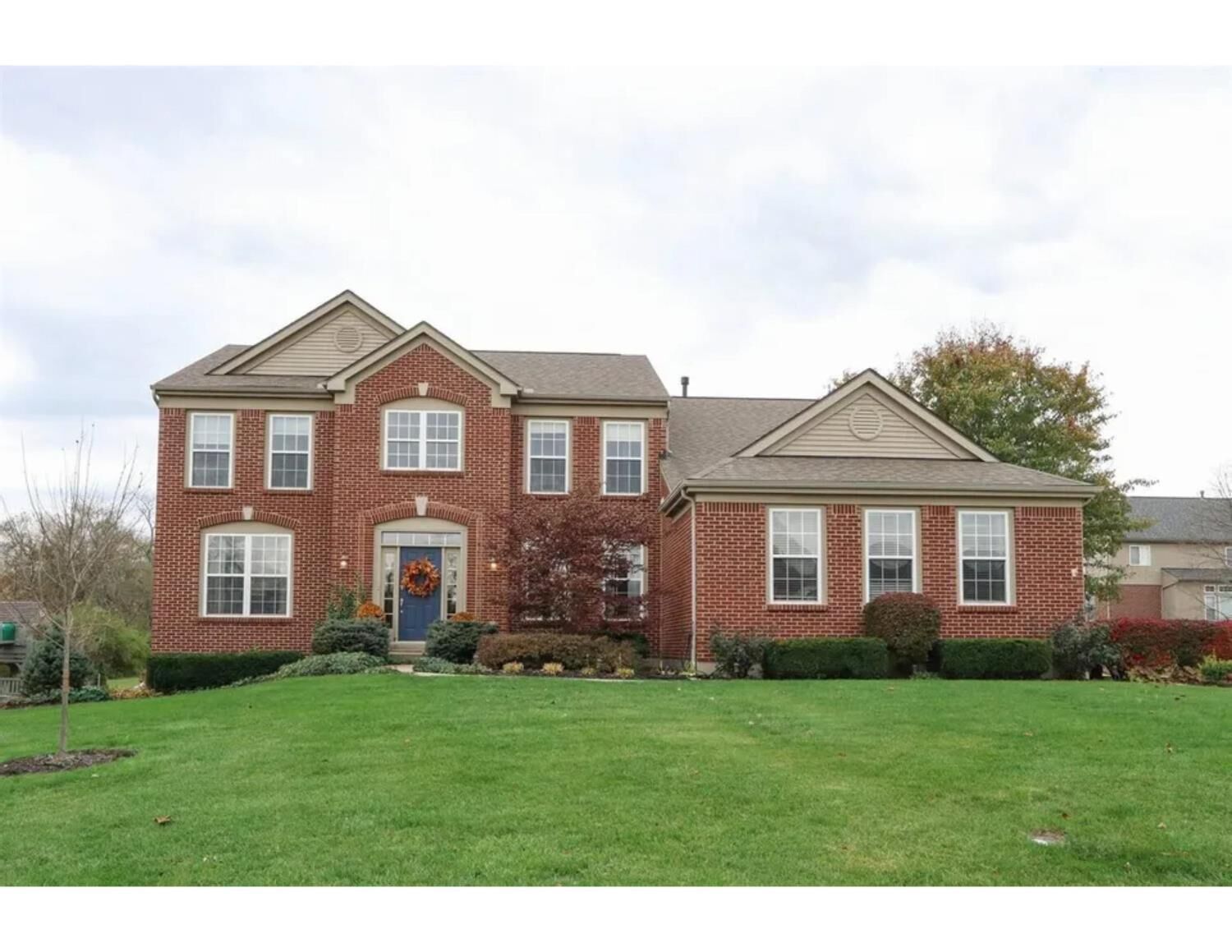 Property Photo:  