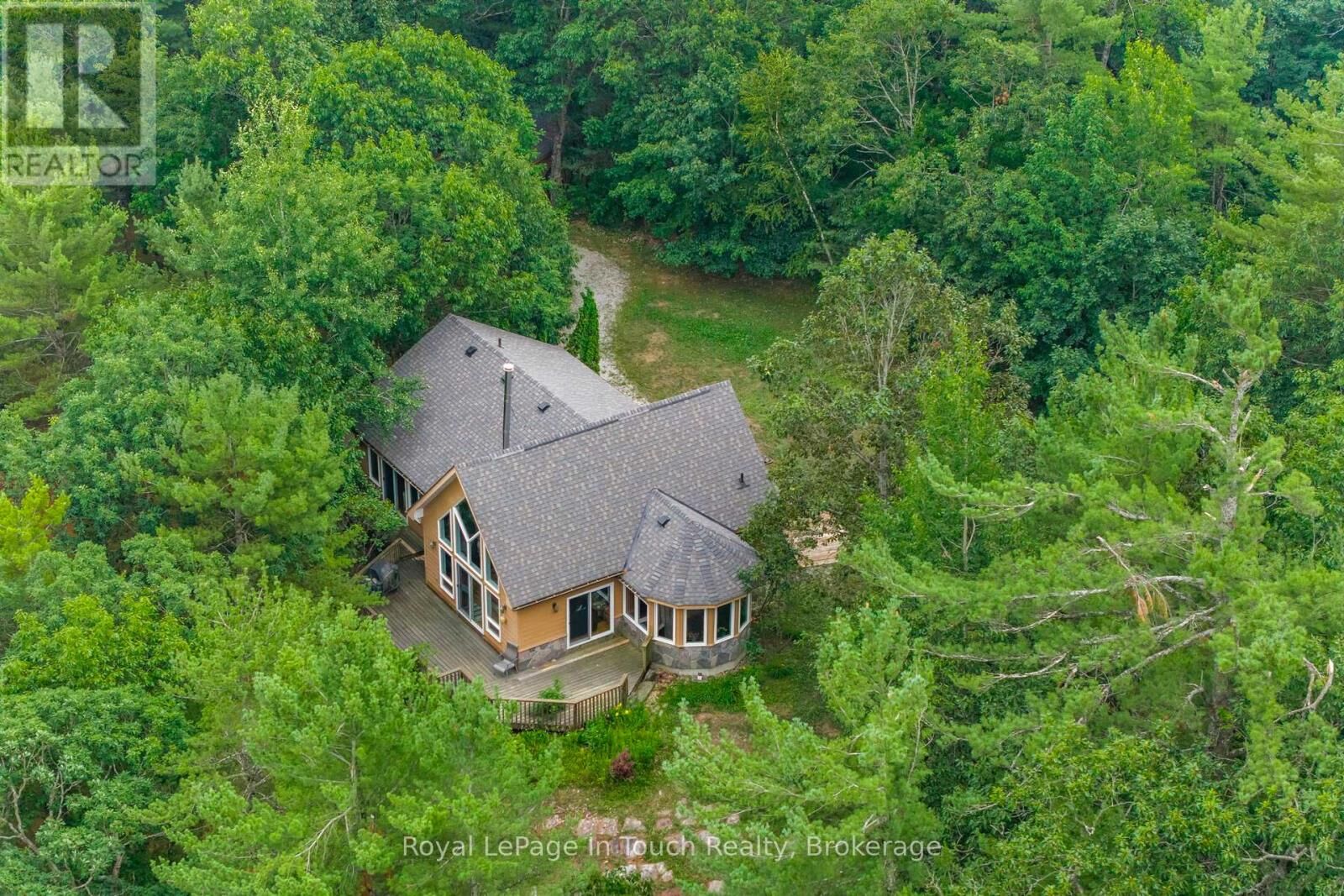 Property Photo:  390 Is 360 Island  ON L0K 1S0 