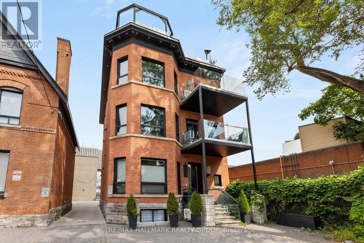 201 Maclaren Street 2  Ottawa ON K2P 0L4 photo