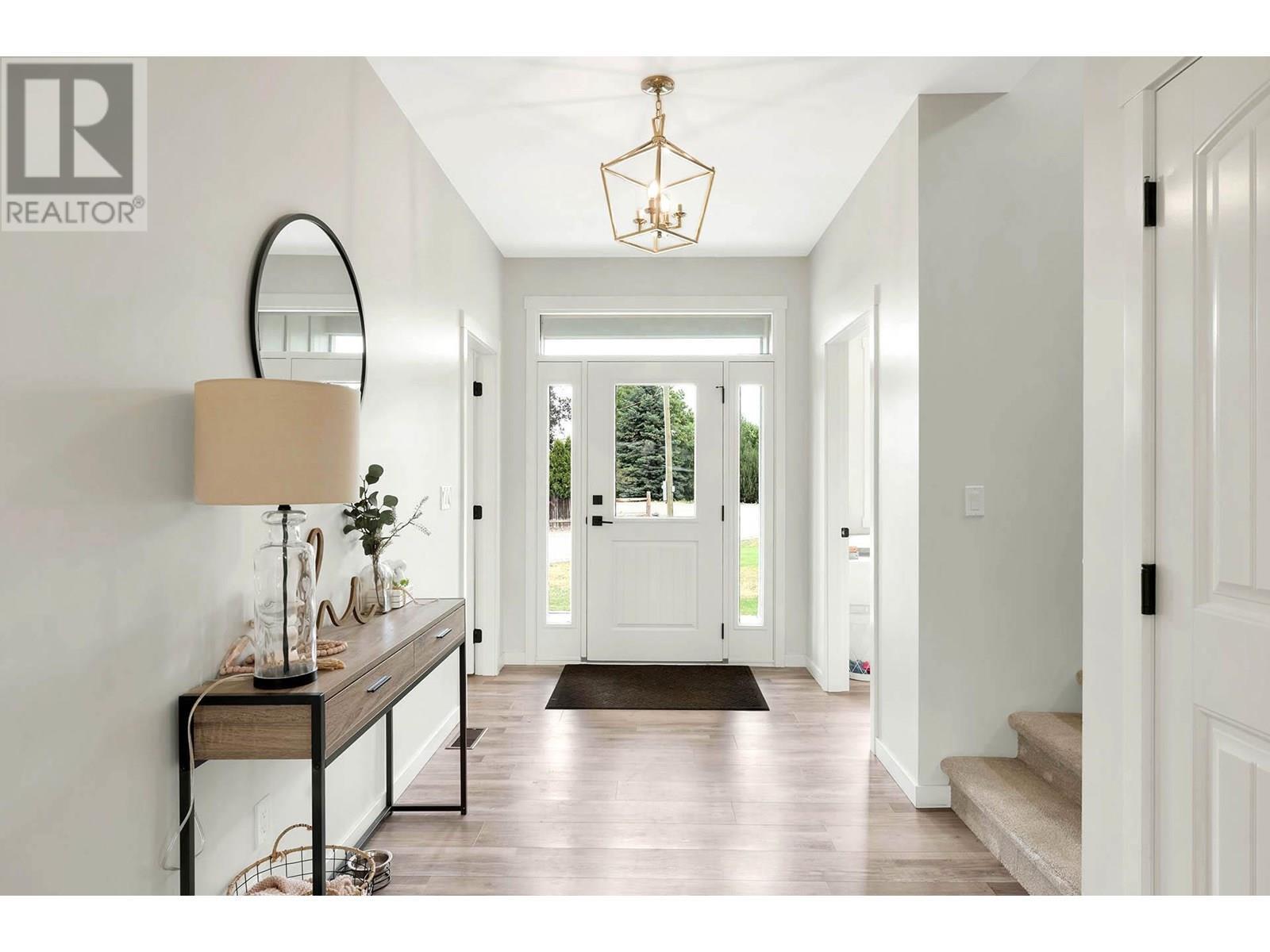 Property Photo: 198 Chetwynd Drive BC V2H 1L7