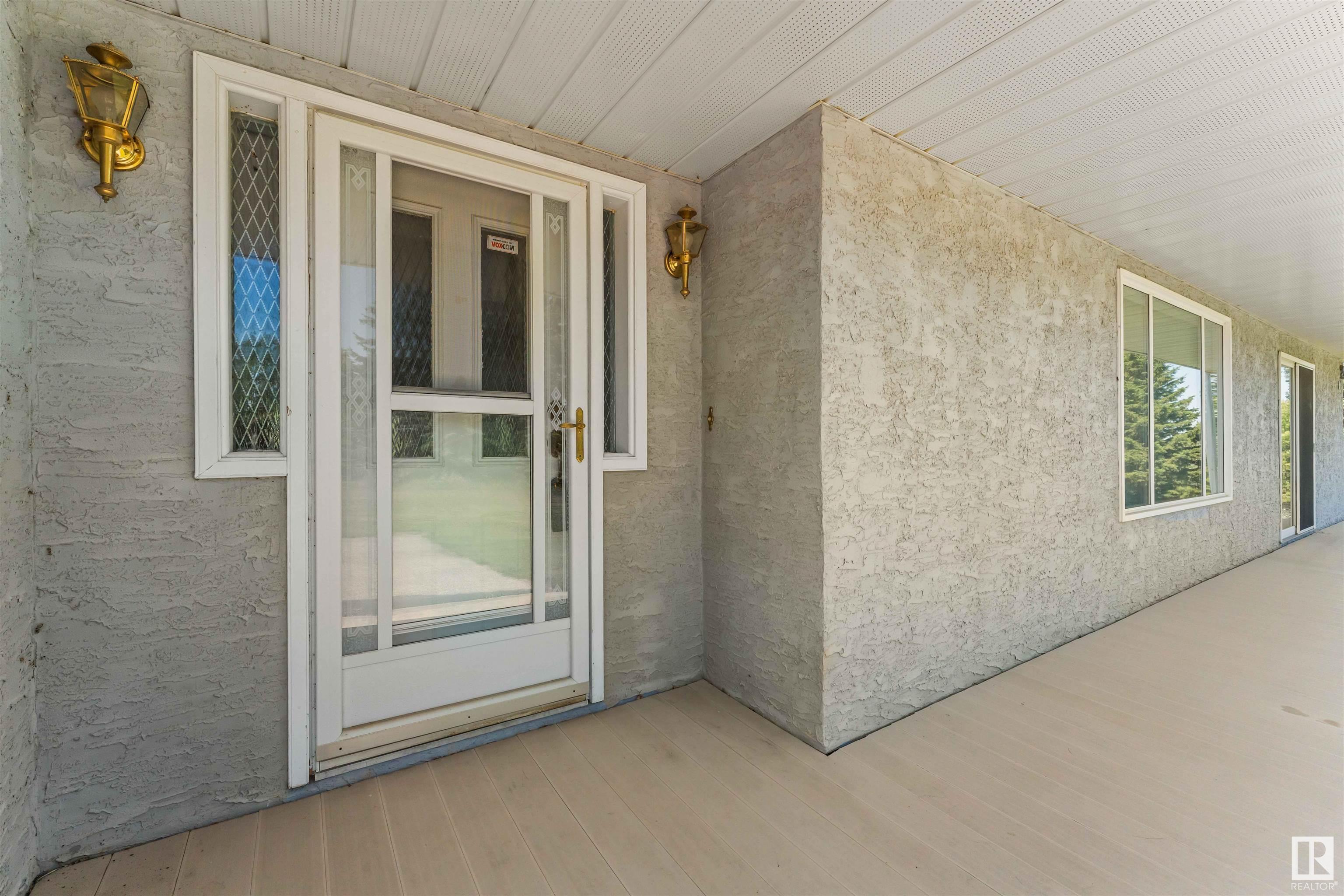 Property Photo: 53112 Rge Road 20 9 AB T7X 2G8