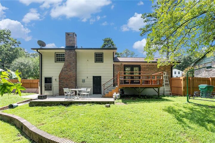 Property Photo:  1638 Dellwood Circle  GA 30260 