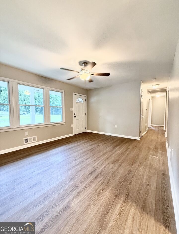 Property Photo: 882 Campbell Road GA 30014
